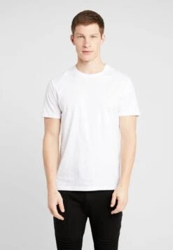 Pier One T-Shirt Basic - White -Berühmtes Bekleidungs Geschäft 09629680fd4c490bb0c8df506a9891fc