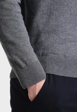 Pier One Strickjacke - Dark Grey Melange 10 Pier One Strickjacke - Dark Grey Melange -Berühmtes Bekleidungs Geschäft 1248d35da7cb41e3bdbc2fab1f01cdef