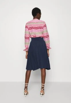 Anna Field Plisse A-line Mini Skirt - A-Linien-Rock - Maritime Blue 8 Anna Field Plisse A-line Mini Skirt - A-Linien-Rock - Maritime Blue -Berühmtes Bekleidungs Geschäft 15923c318be3451db9cec27505b6c87a