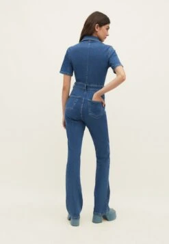 Stradivarius Jumpsuit - Dark Blue Denim -Berühmtes Bekleidungs Geschäft 1ef646f3ddcc46cfafd3cc8640b0de2e