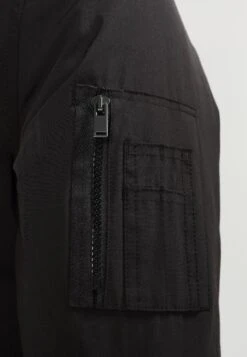 Pier One Parka - Black -Berühmtes Bekleidungs Geschäft 2be3823152c24dc19e5f30ba2183b768