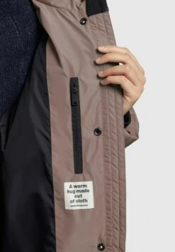 Khujo SONJE 4 - Wintermantel - Taupe -Berühmtes Bekleidungs Geschäft 37732422f945452e9d7be82596266bd1