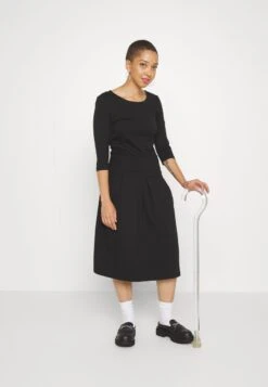 Anna Field Jerseykleid - Black -Berühmtes Bekleidungs Geschäft 451aa95ec545454dac6a906b567c8713