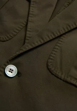 Oscar Jacobson FRISO SAFARI SOFT - Sakko - Rosciola Green 10 Oscar Jacobson FRISO SAFARI SOFT - Sakko - Rosciola Green -Berühmtes Bekleidungs Geschäft 46d89719d171470c96593b9b48bcbb4e