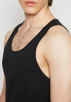 Pier One 3 PACK - Top - Black -Berühmtes Bekleidungs Geschäft 5357adc075634f5399a4434add953d2c