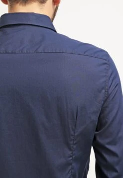 Pier One Hemd - Dark Blue/red -Berühmtes Bekleidungs Geschäft 58260f51a11d48a297f39f34988c6003