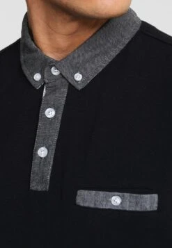 Pier One Poloshirt - Black -Berühmtes Bekleidungs Geschäft 5c2c5ffdbcde46bf85aa476118ab16ee