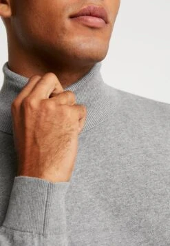 Pier One Strickpullover - Mottled Light Grey -Berühmtes Bekleidungs Geschäft 6723dde3583e4aecae053f1bf278c4a5