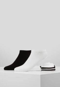 Pier One 7 PACK - Socken - White/black -Berühmtes Bekleidungs Geschäft 7b35e8e4314f48dd8e64f79f3657878f 1