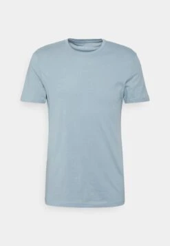 Pier One 7 PACK - T-Shirt Basic - Black/green/bordeaux -Berühmtes Bekleidungs Geschäft 822cf1d9c6914be380974063201561bd