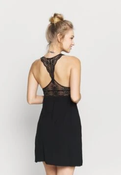 Anna Field ANNA VISCOSE DRESS - Nachthemd - Black -Berühmtes Bekleidungs Geschäft 898b079ecbb9451081364c0f02951668