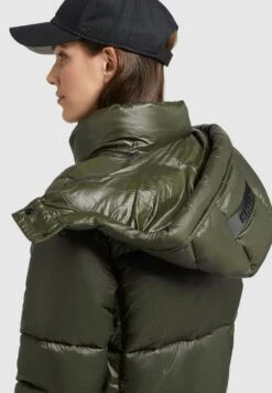 Khujo MELONA SHINY - Wintermantel - Dunkelgrün -Berühmtes Bekleidungs Geschäft 935b15c66dde4269863e02993c0b5adc
