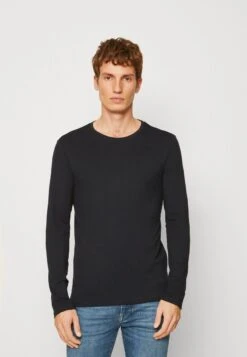 Pier One 2 PACK - Langarmshirt - Light Blue/dark Blue 9 Pier One 2 PACK - Langarmshirt - Light Blue/dark Blue -Berühmtes Bekleidungs Geschäft 9558d7e27c7a496ea095985662933618