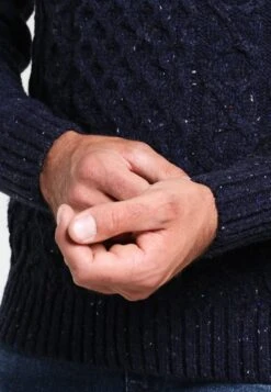 Pier One Strickpullover - Mottled Dark Blue -Berühmtes Bekleidungs Geschäft a048db5e31ba4f3589df0abe92fd4cb7