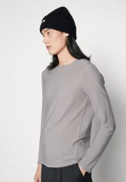 DRYKORN RIK - Strickpullover - Grey -Berühmtes Bekleidungs Geschäft a2607f647061430a9ea023f2d052323b