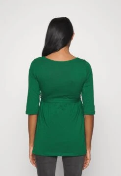 Langarmshirt - Dark Green 9 Langarmshirt - Dark Green -Berühmtes Bekleidungs Geschäft b9a9694db60e4d4486cc80a50bdbdff3