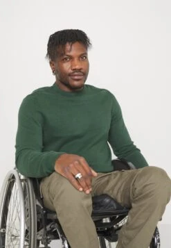 Pier One Strickpullover - Dark Green -Berühmtes Bekleidungs Geschäft be54916fc9d54f10a9831041a0577849