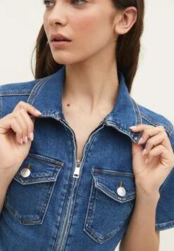 Stradivarius Jumpsuit - Dark Blue Denim -Berühmtes Bekleidungs Geschäft c766608362e147428f4a4f54bf5ac3bc