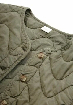 Next SOFT - Winterjacke - Olive Green -Berühmtes Bekleidungs Geschäft c8b2b37651b34196b87f30bac5fe2609