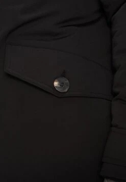 Pier One Parka - Black -Berühmtes Bekleidungs Geschäft cbf48bb85e90429cbd6e57dc09212143