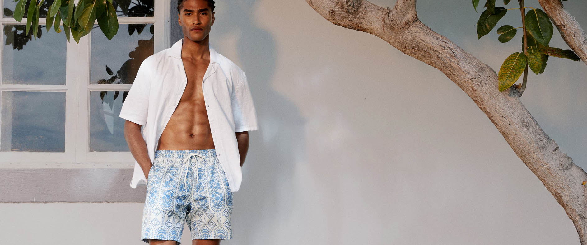 Berühmtes Bekleidungs Geschäft -Berühmtes Bekleidungs Geschäft rfgrg